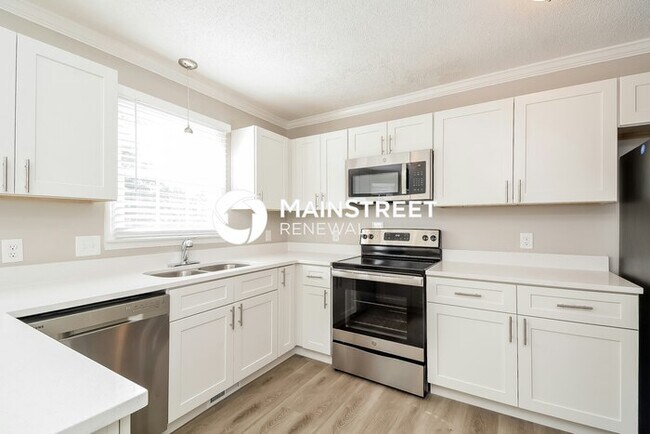 Building Photo - 3 Bedroom Pet-Friendly Home in WAKE FOREST...