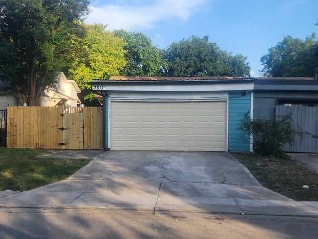 Building Photo - 7812 Broadwick