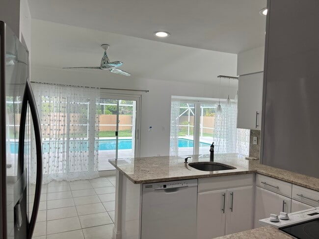 Building Photo - 3210 NW 23rd Ter