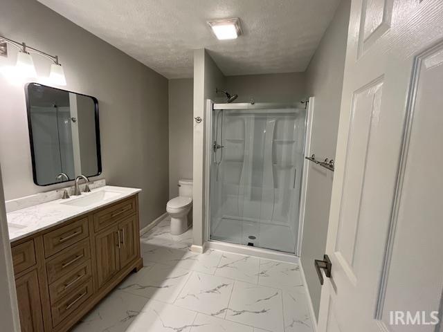 Building Photo - 3755 Carmona Dr