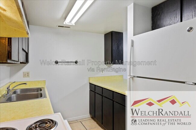 Building Photo - 2615 W 5625 S