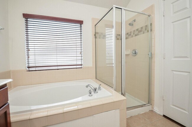 Building Photo - 7038 Cornflower Ln