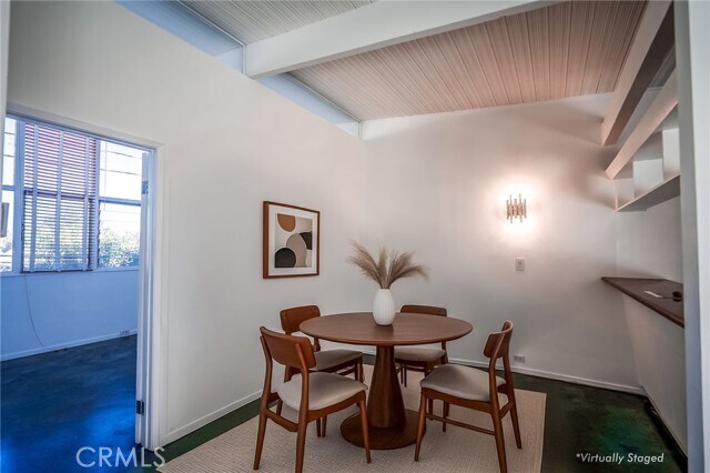 Building Photo - 1400 Hayworth Ave