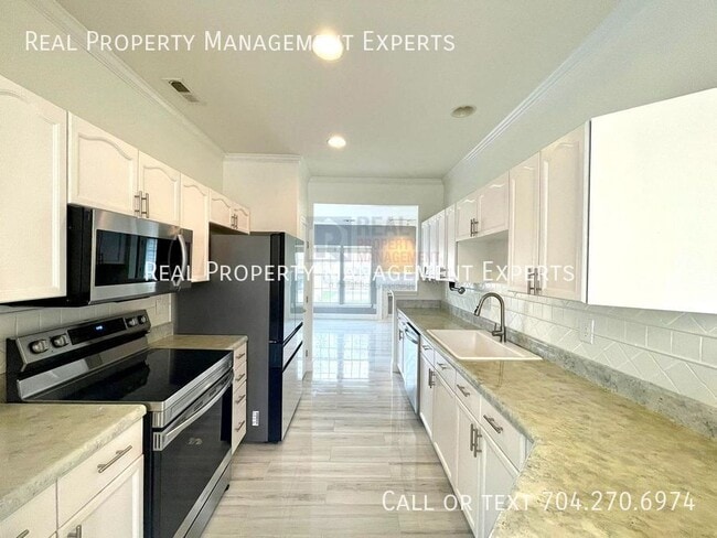 Building Photo - 4976 Prosperity Ridge Rd