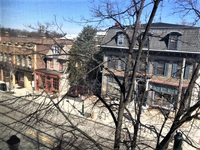 Building Photo - 7130 Germantown Ave