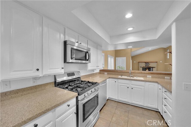 Building Photo - 2063 Hidden Valley Canyon Rd