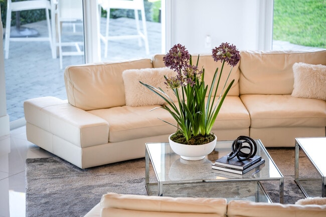 Building Photo - 3521 Glenwood Ct