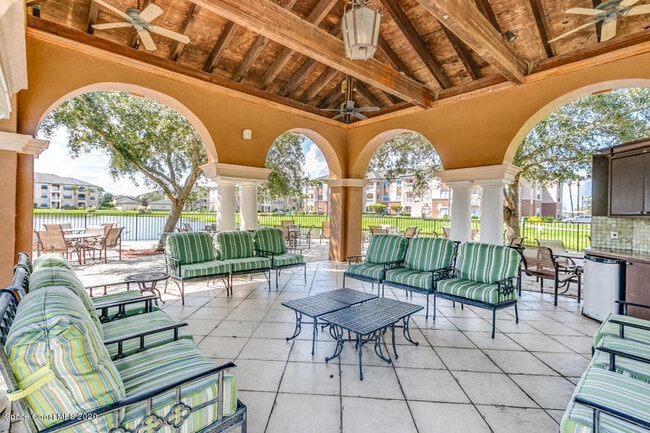 Building Photo - 6451 Borasco Dr