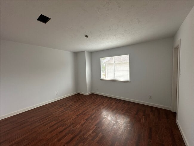 Building Photo - 19939 Arbor Creek Dr