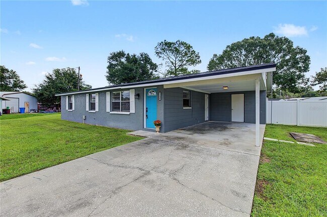 Building Photo - 3106 Acacia St