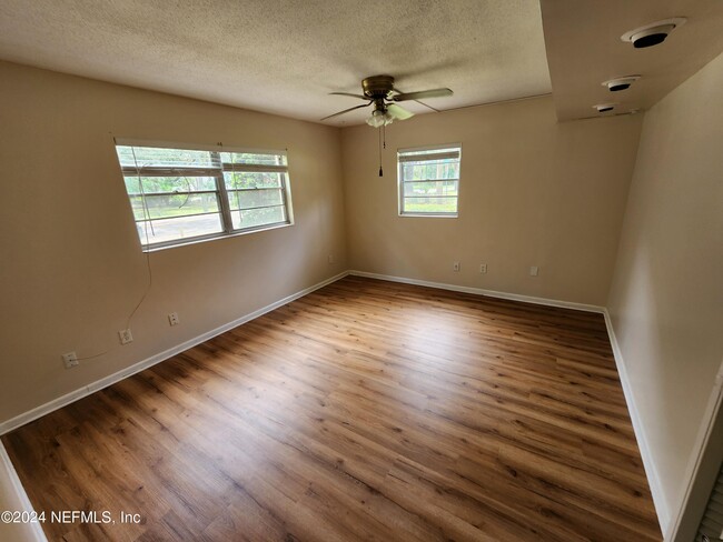 Building Photo - 4390 Herschel St