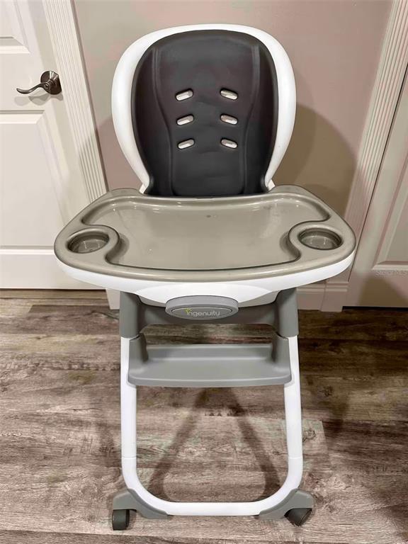 Building Photo - 8024 Candlewoode Dr