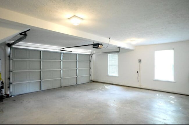 Building Photo - 201 Andrews Branch