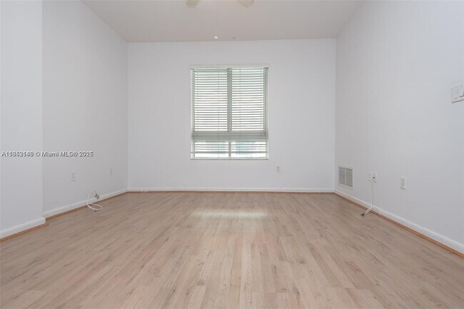 Building Photo - 7350 SW 89th St