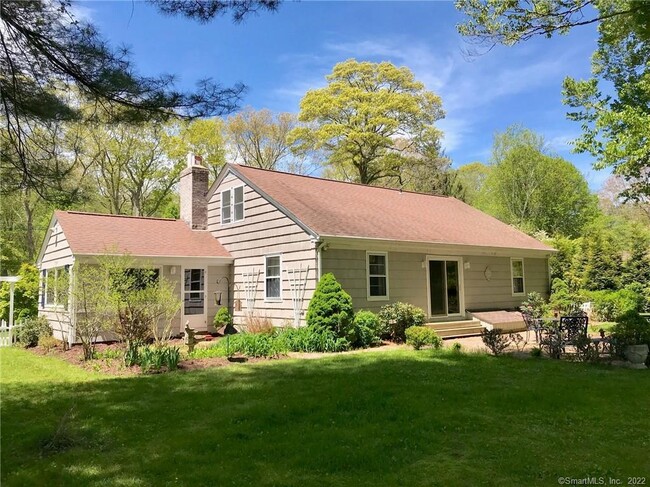 Building Photo - 234 Flanders Rd