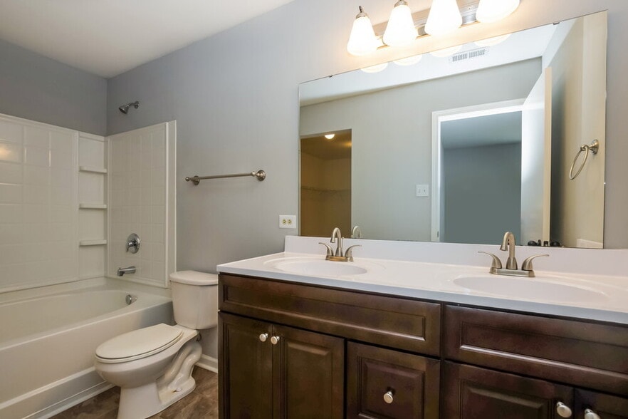 Building Photo - 4214 Quinn Drive