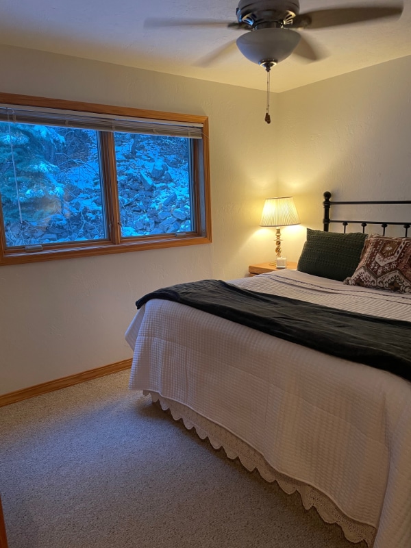 Building Photo - 1472 Oak St