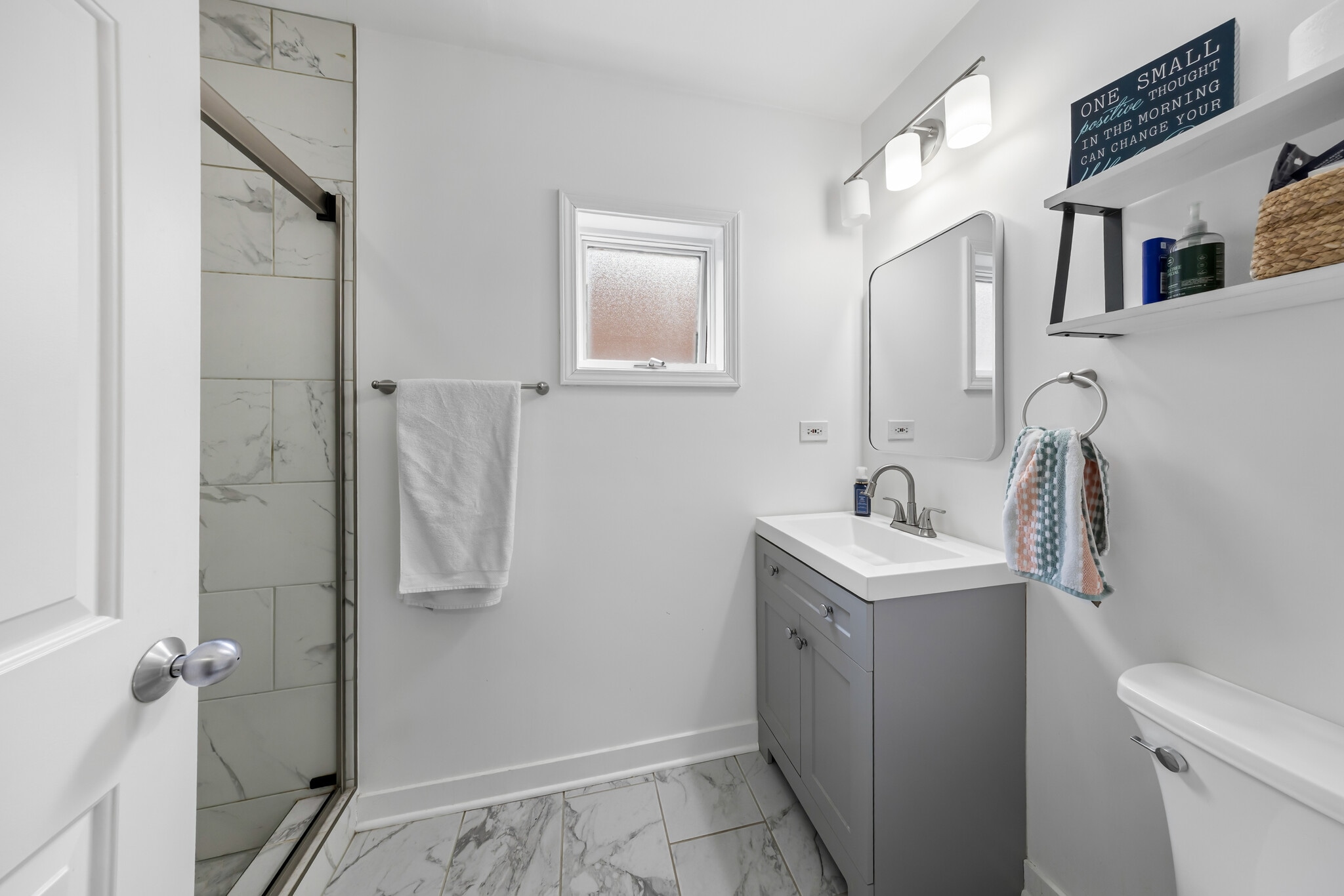 Building Photo - 811 W Superior St