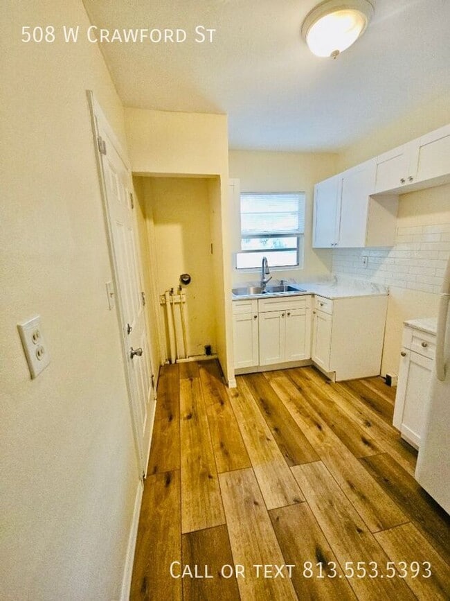 Building Photo - 508 W Crawford St