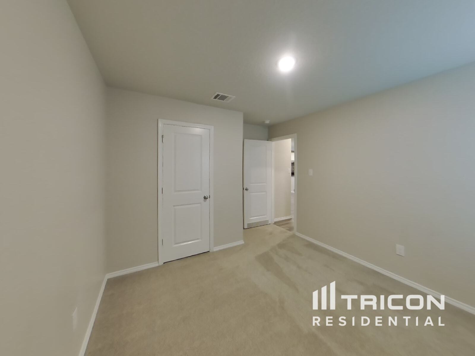 Building Photo - 6526 Beehive Dr