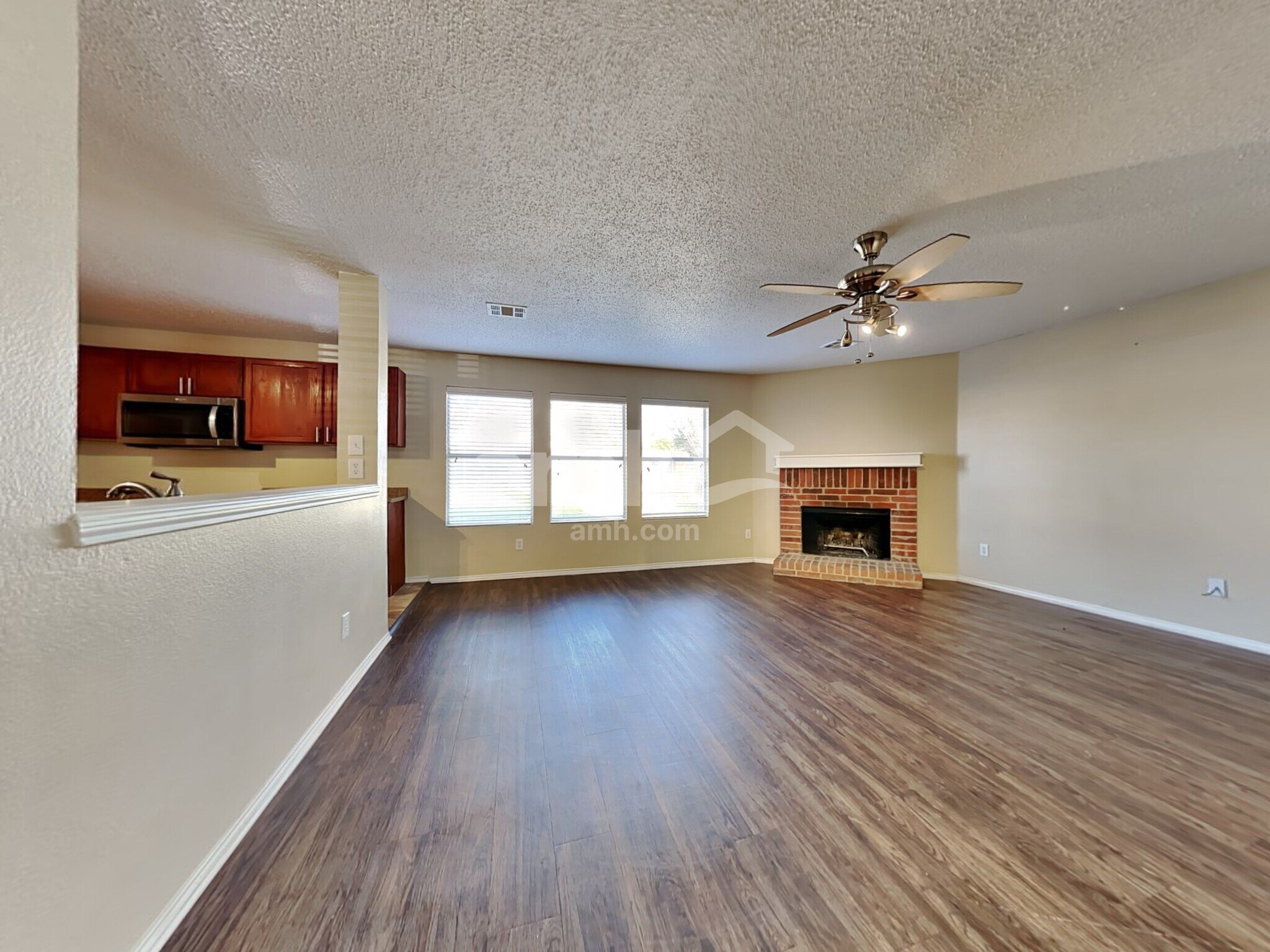 Building Photo - 5350 Driftway Dr