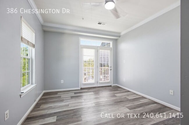 Building Photo - 386 Chessington Dr