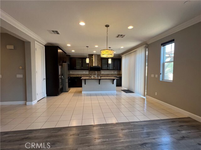 Building Photo - 9735 La Vine Ct