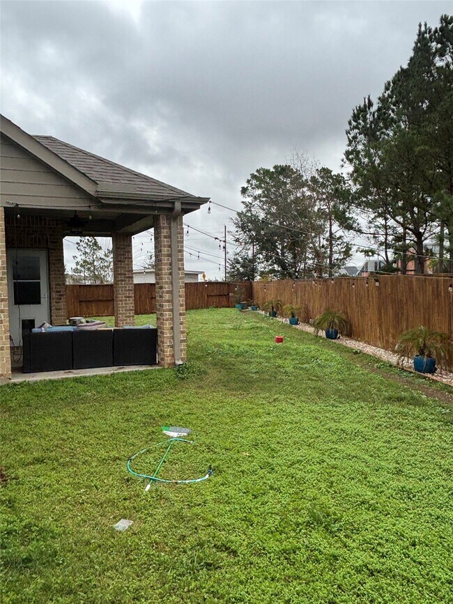 Building Photo - 3734 Bach St