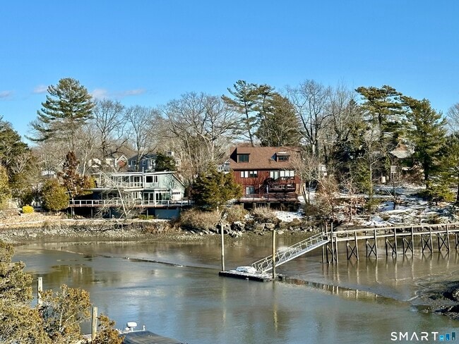 Building Photo - 52 Brown Rd