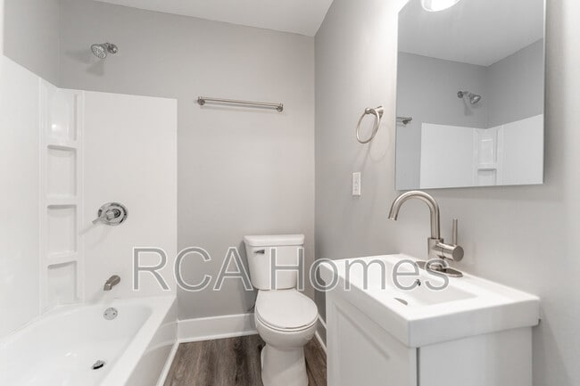 Building Photo - 3416 N Capitol Ave