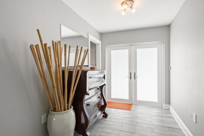 Building Photo - 4056 38th Way S