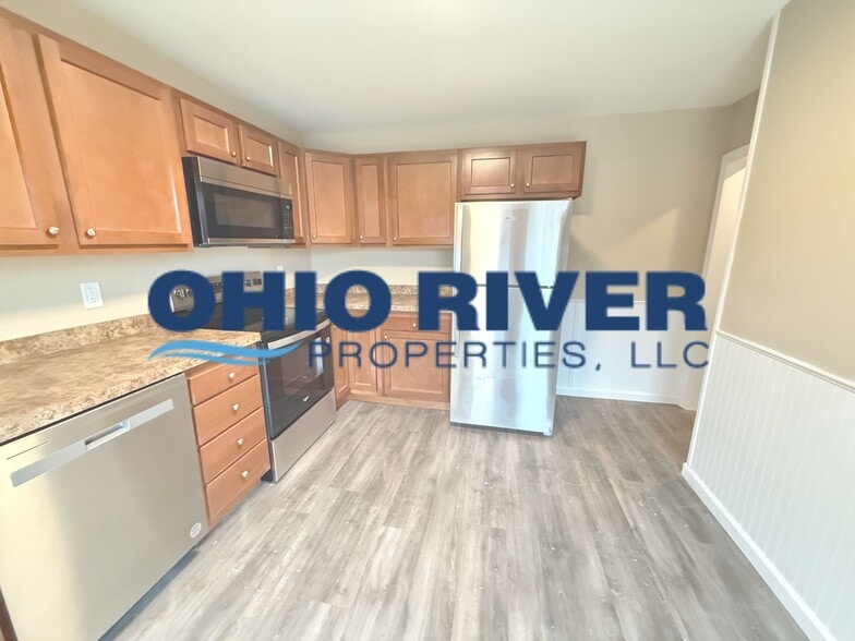 Building Photo - 1219 Garfield St