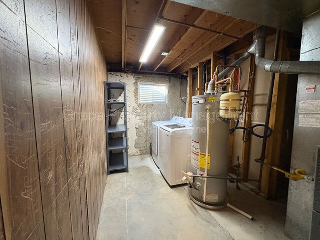 Building Photo - 17603 E Hawaii Pl