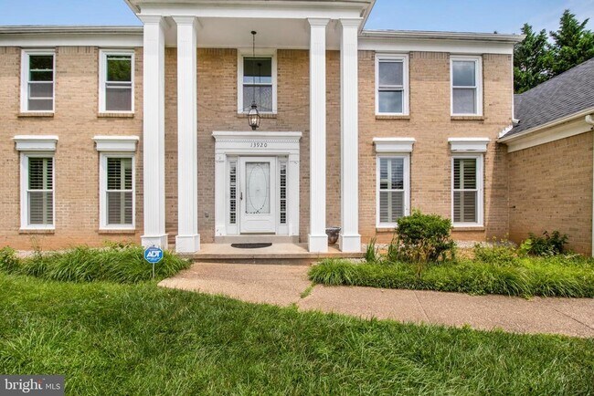 Building Photo - 13920 Wagon Way