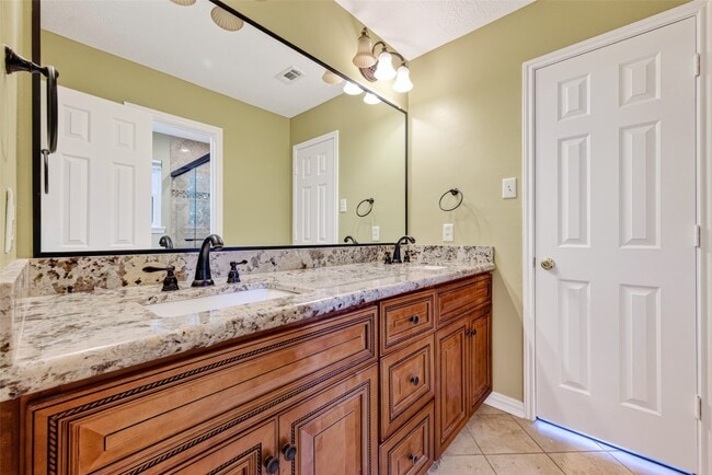 Building Photo - 2706 Blue Wind Ct