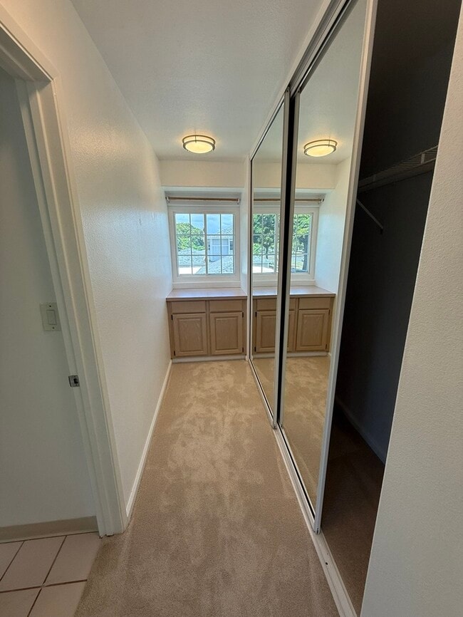 Building Photo - Beautifully Renovated 5-Bedroom Home | Spa...