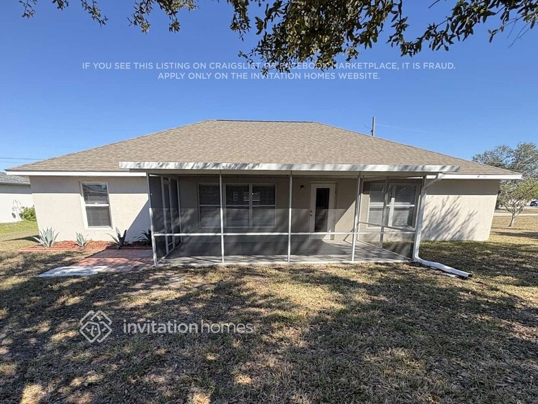 Building Photo - 391 Vitorio St