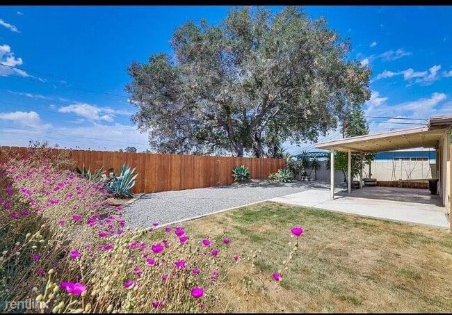 Building Photo - 3 br, 2 bath House - 7225 Macquarie Street