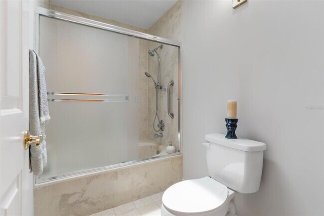 Building Photo - 4 Jasmine Run