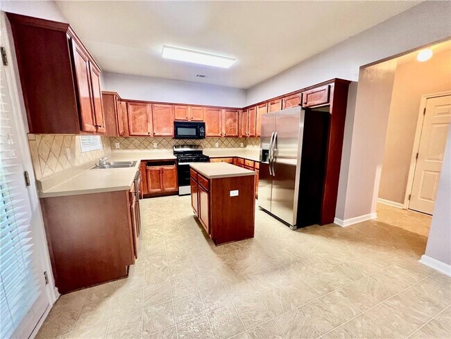 Building Photo - 1720 Rutland Pass Dr SE