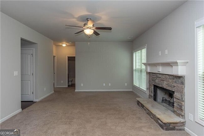 Building Photo - 772 Hawkins Creek Dr