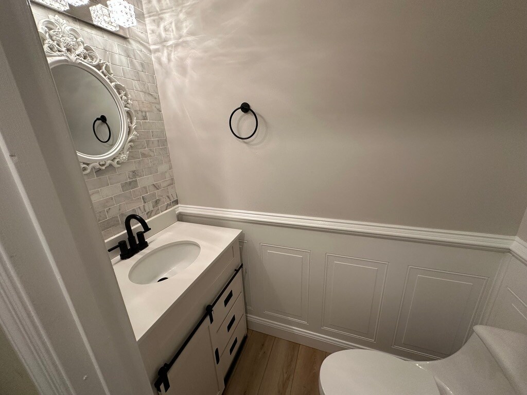 First Floor Half Bath - 5605 Eagle Lake Dr