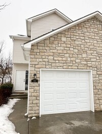 Building Photo - Italian Estates Property Management