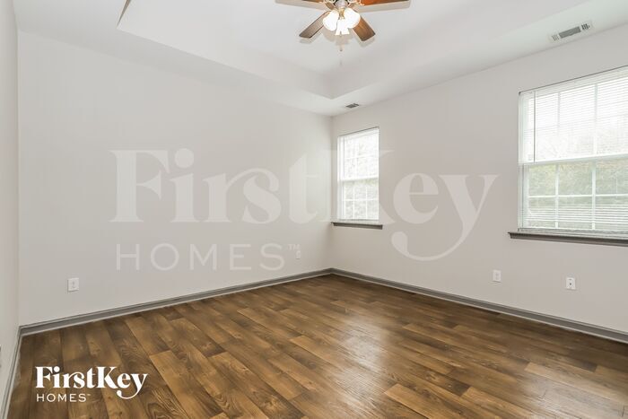 Building Photo - 971 Treymont Way SW