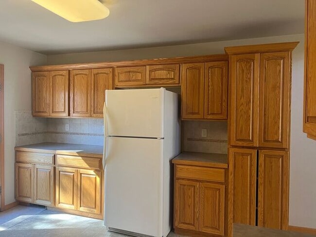 Building Photo - Large 3 bed 2.5 ba Duplex In West Loveland