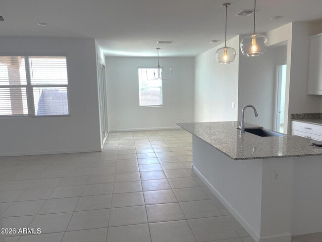 Building Photo - 7489 E Cozy Cottage Ln