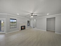 Building Photo - 257 Vicks Cir