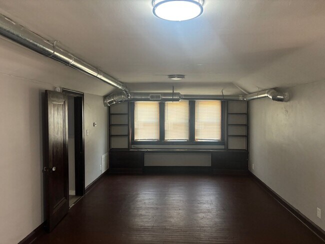 Building Photo - 8311 Decker Ave