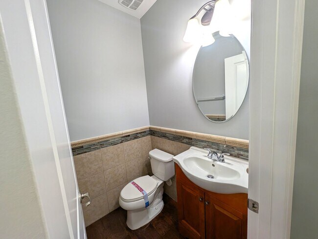 Building Photo - Stunning 2 Story Home Located in The Settlements at Withrow Downs Community!