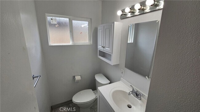 Building Photo - 16245 Londelius St